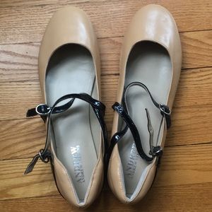 Andrew Stevens Flats